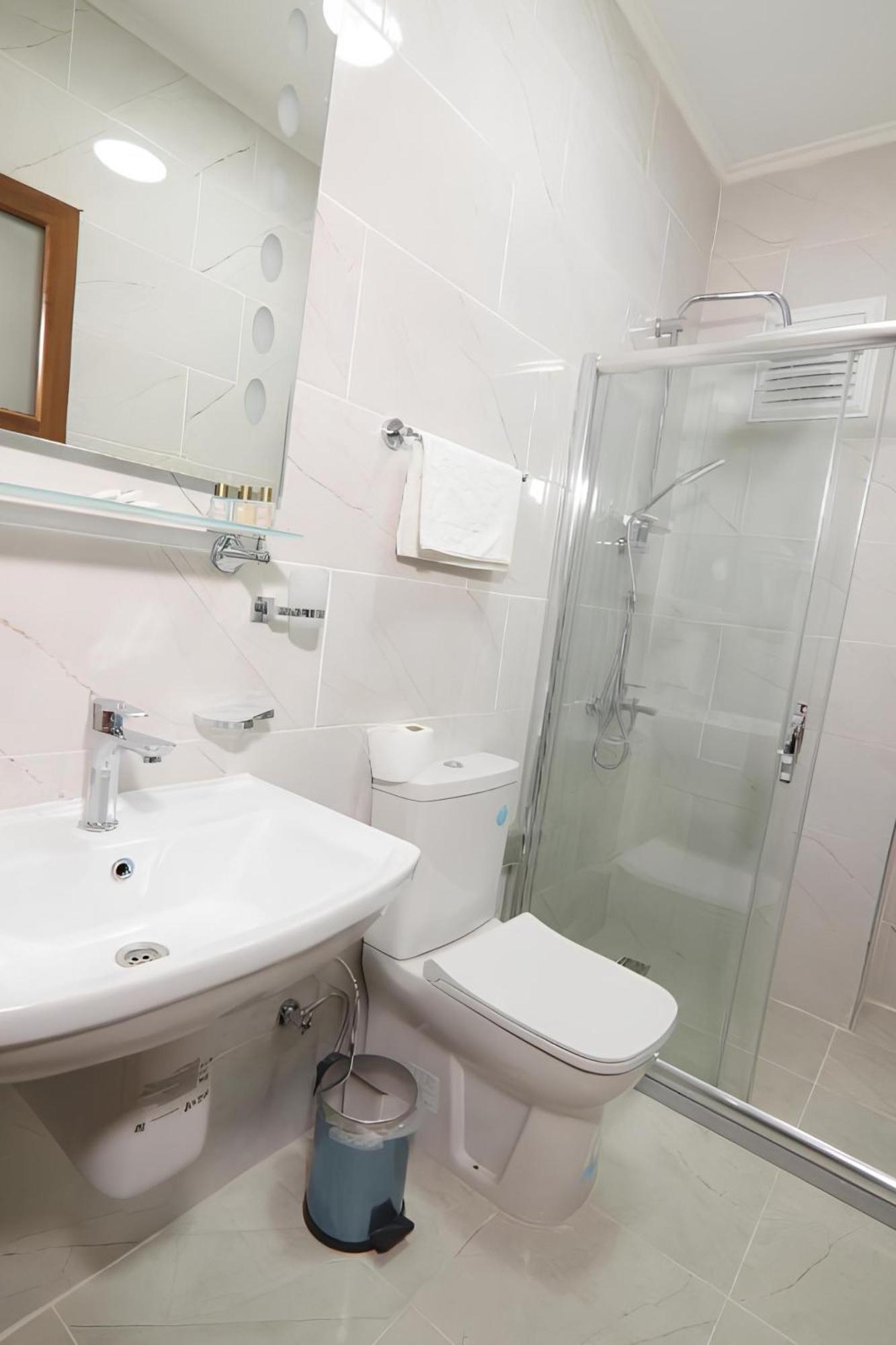 Royal Gur Hotel Istanbul Ngoại thất bức ảnh